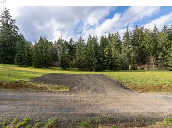 2351 Antler Dr, Forest Grove, OR 97116