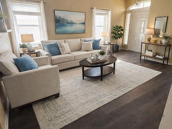 3rd image of 1416 Roxannes Run