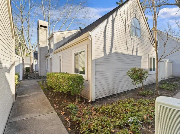 3313 Yulupa Avenue, Santa Rosa, CA 95405
