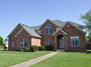1204 Autumn Ridge Ct, Morton, IL 61550