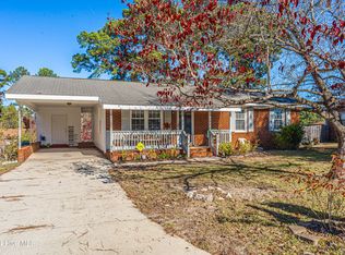 102 Plymouth Cir, Hamlet, NC 28345