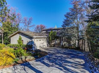 11320 Buckeye Cir, Penn Valley, CA