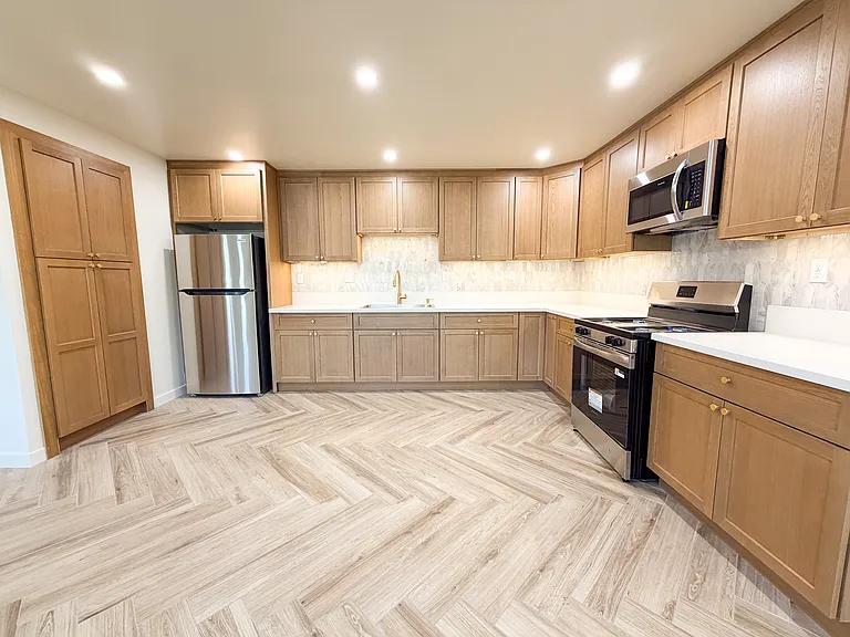 5130 Wood Ave #A — Photo 5