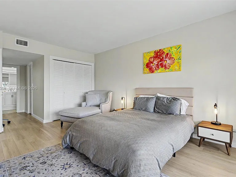 3150 N Palm Aire Dr #705 — Photo 10