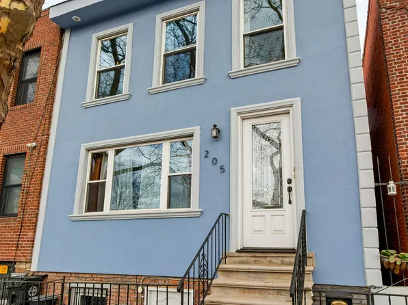 205 34th Street image 1 of 12