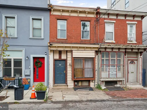 1215 N Taney St, Philadelphia, PA 19121