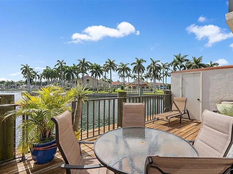 6277 Bahia Del Mar Blvd #110 — Photo 16