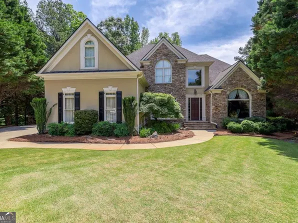 710 Henley Fields Cir, Johns Creek, GA 30097