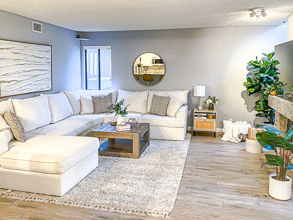 1st image of 6065 Estelle St APT 17