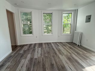 81 Peabody Pl #1L, Newark, NJ 07104
