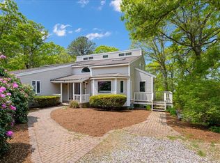 61 Bramblebush Dr, Cotuit, MA 02635