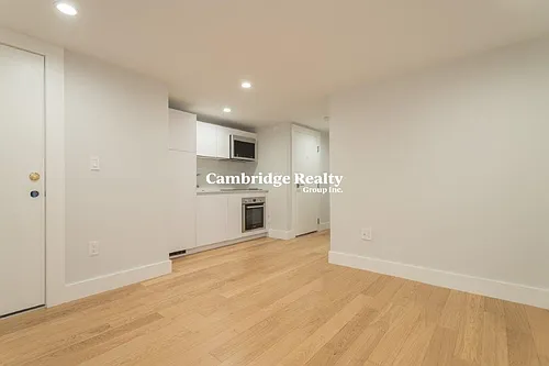 35 South St #T3 Photo 1