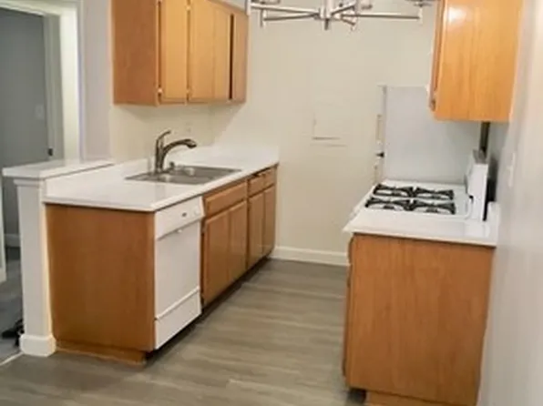 4621-4629 Vista Del Monte Ave.