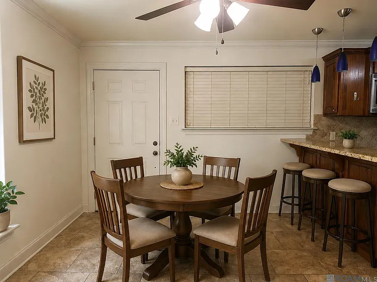 1290 Park Blvd #221 — Photo 3