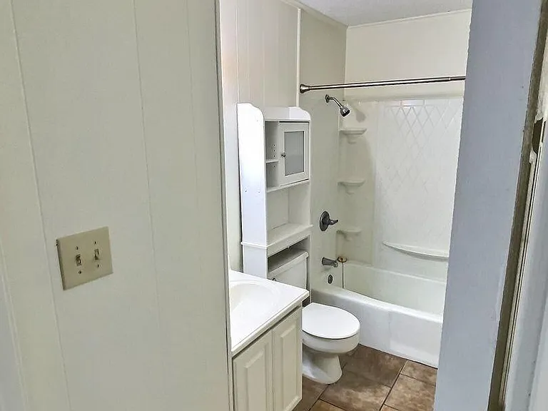 318 Porter Ave #203 — Photo 7