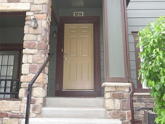 3rd image of 5255 Memphis St Unit 1219