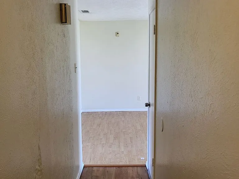 7326 Harold Walker Dr — Photo 7