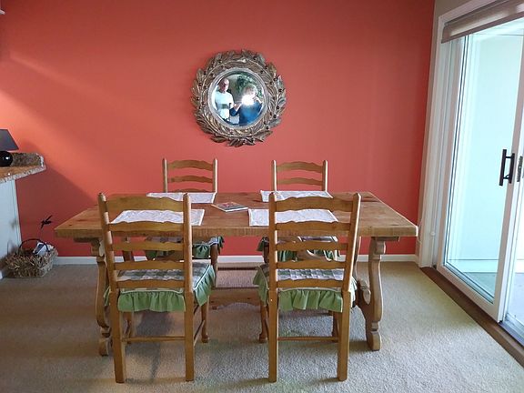 3rd image of 1806 Lakeshore Dr APT 2