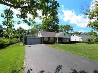 2409 Leesmoor Ln, Fort Wayne, IN 46808