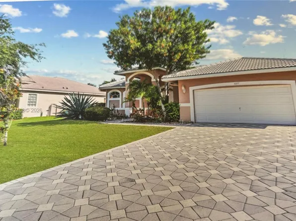 11257 NW 51st St, Coral Springs, FL 33076