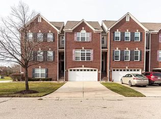 43785 Cherry Grove Ct E #27, Canton, MI 48188