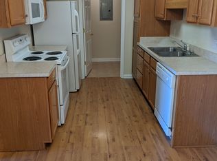 5601 Chariot Run Dr UNIT 204, Louisville, KY 40272