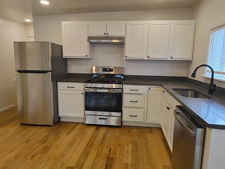 5822 La Vista Ct — Photo 4