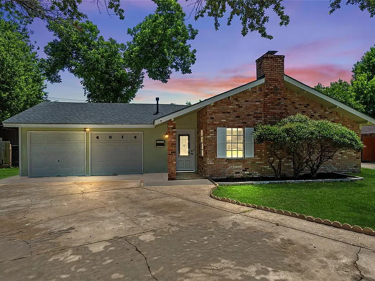 4014 Mona Lee Ln — Photo 1