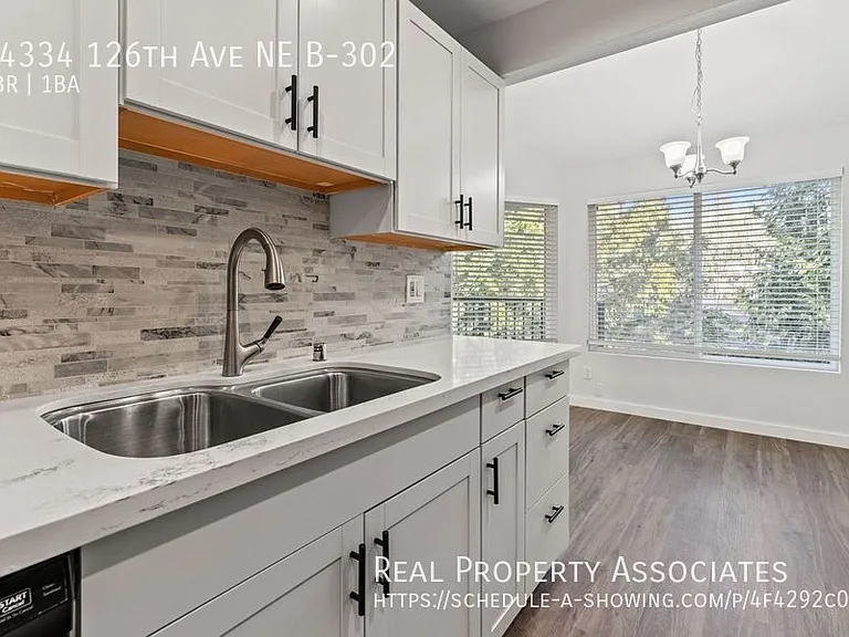 14334 126th Ave NE #B302 — Photo 30