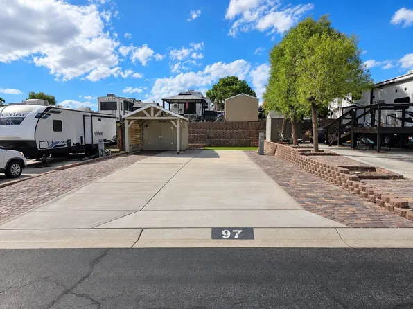 848 Pelican Way, Boulder City, NV 89005