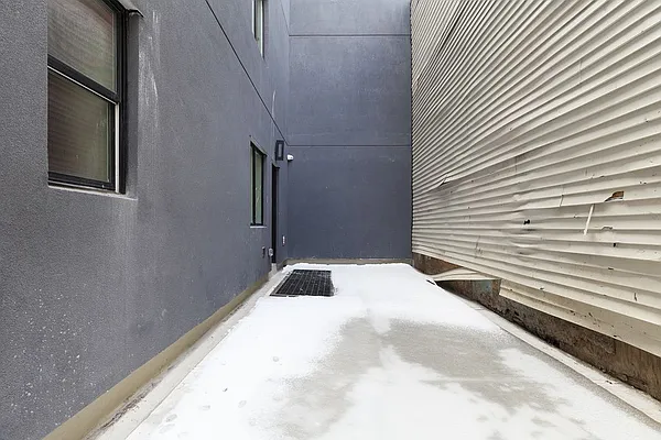 Rented by Brooklyn Group | media 16