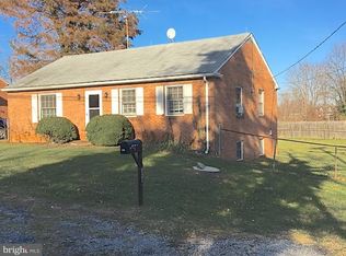 4241 Warren St, Marshall, VA 20115