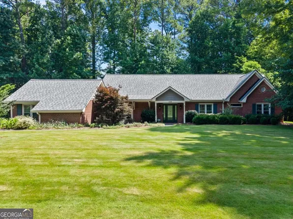 146 N Lakeside Dr NW, Kennesaw, GA 30144