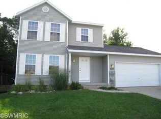604 Silver Birch St, Howard City, MI 49329