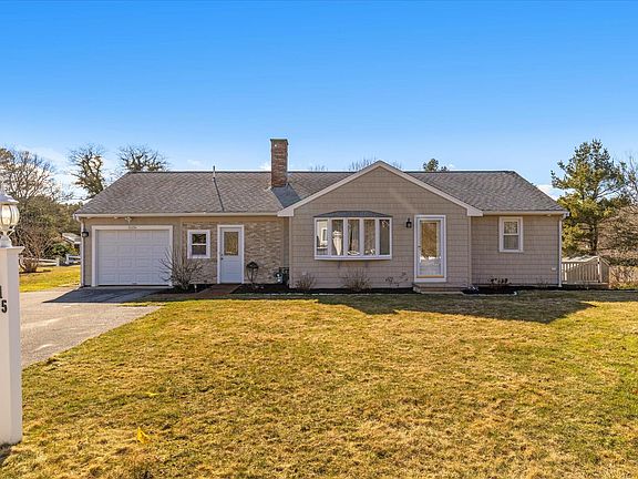 2nd image of 1115 Shootflying Hill Road