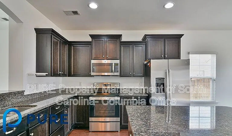 621 Blue Ledge Cir — Photo 20