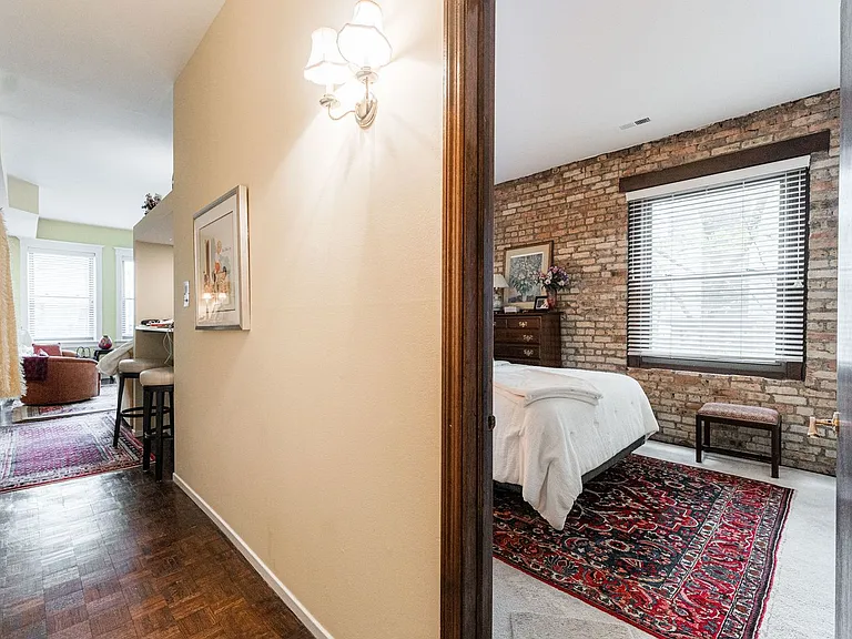 454 W Wrightwood Ave #2A — Photo 8