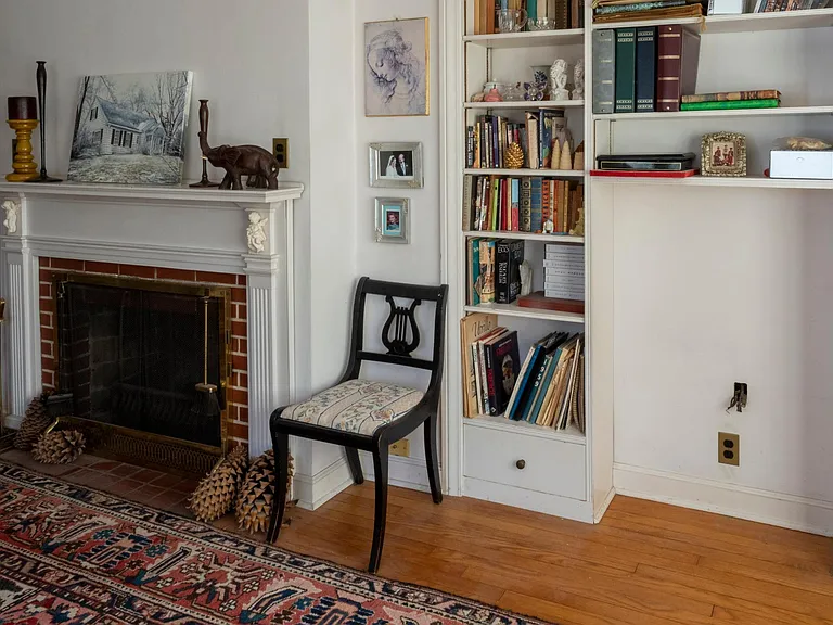 1008 Yale Rd — Photo 6