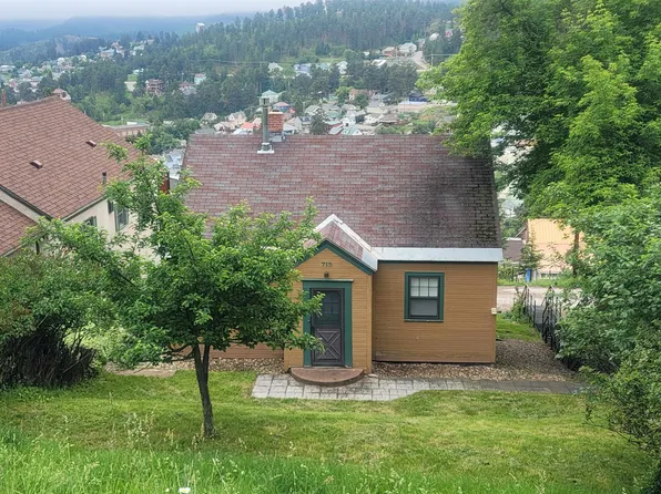 715 Ridge Rd, Lead, SD 57754