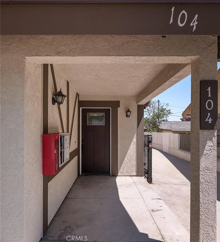 4 bed, 1500 sqft, $3,800 — Photo 1