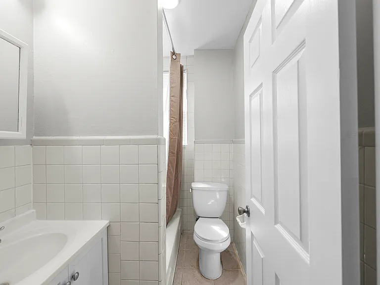 3309 Southern Ave #1 — Photo 5