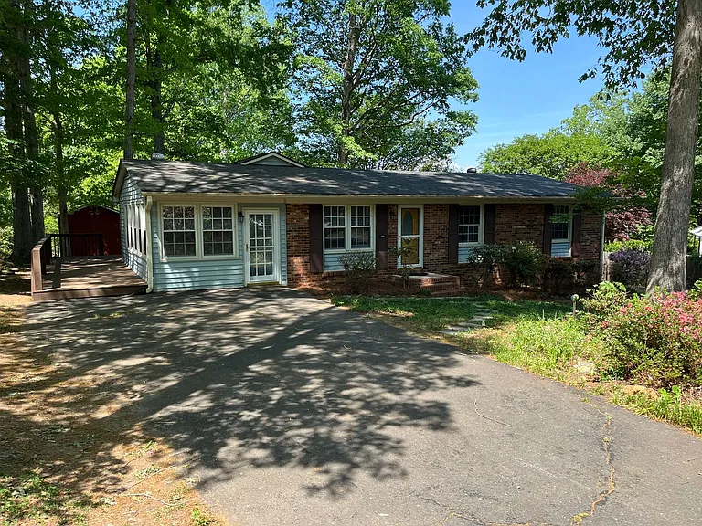 2890 Beta St — Photo 1