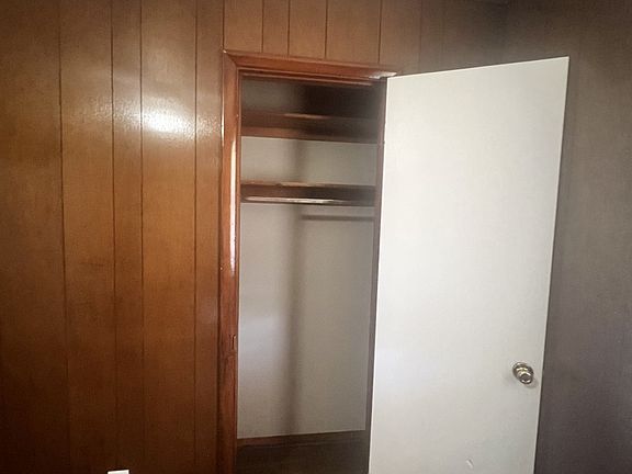 bedroom 1 closet_06232025