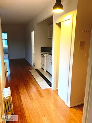 Rented by Metropolitan Property Group | media 13