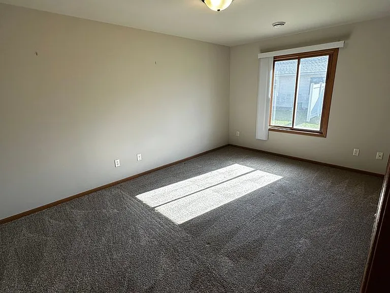 2818 Prestige Ct — Photo 8
