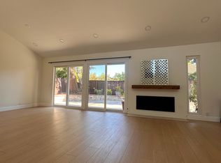 19996 Beekman Pl, Cupertino, CA 95014