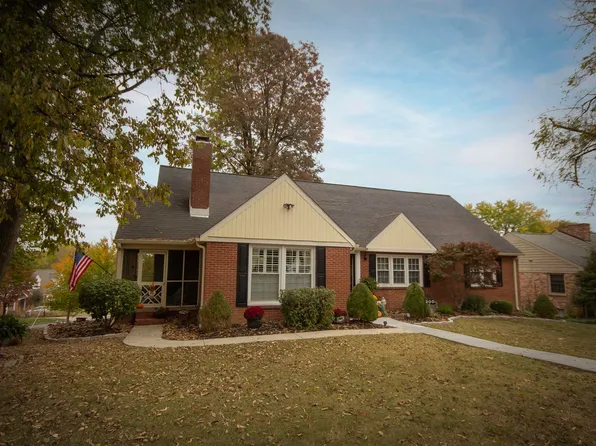 200 Cedar Ln, Paducah, KY 42001
