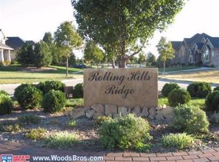 1905 Ridgeline Dr, Lincoln, NE 68512