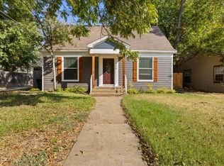 506 W Earl St, Cleburne, TX 76033