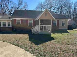 903 Mosby Rd, Memphis, TN 38116